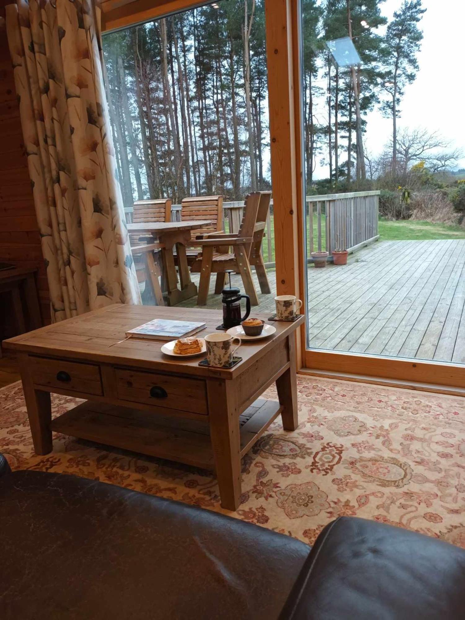 Birch Lodge, Pitlandie - Luxury 2 Bedroom With Sauna * Perth